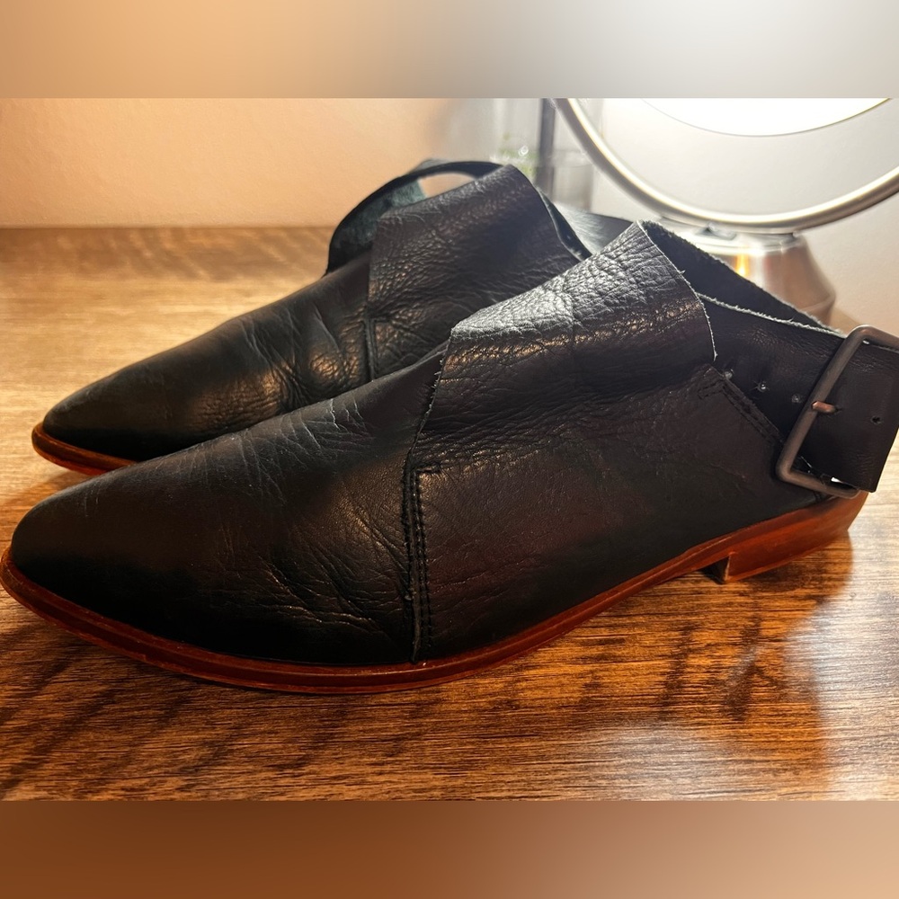 Free People Black Leather Women's Shoes - Picture 2 of 7